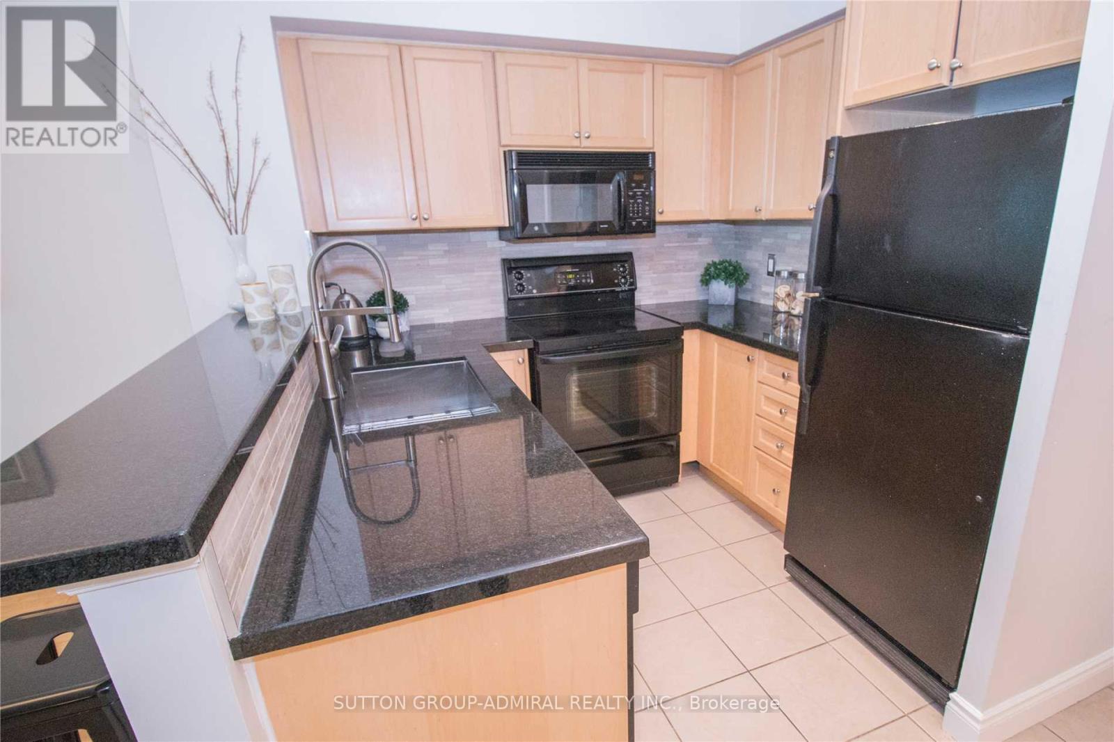 410 - 5 Marine Parade Drive, Toronto, Ontario  M8V 4B4 - Photo 6 - W12845200