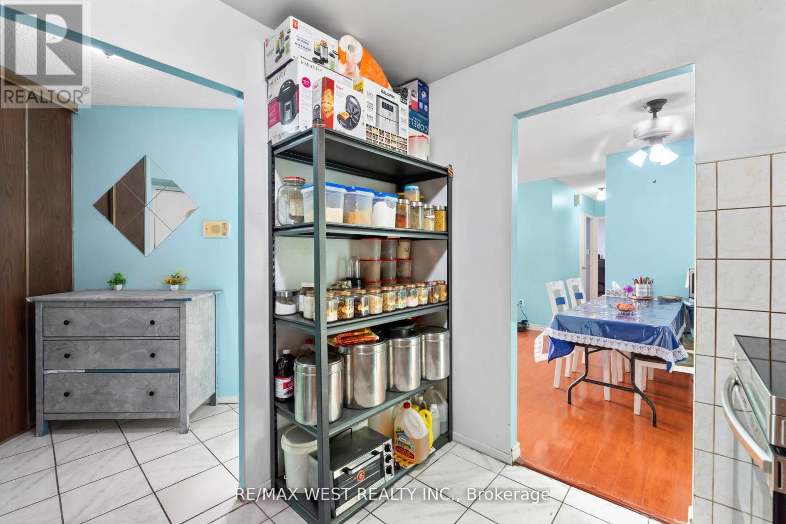 605 - 380 Dixon Road, Toronto, Ontario  M9R 1T3 - Photo 16 - W12845206