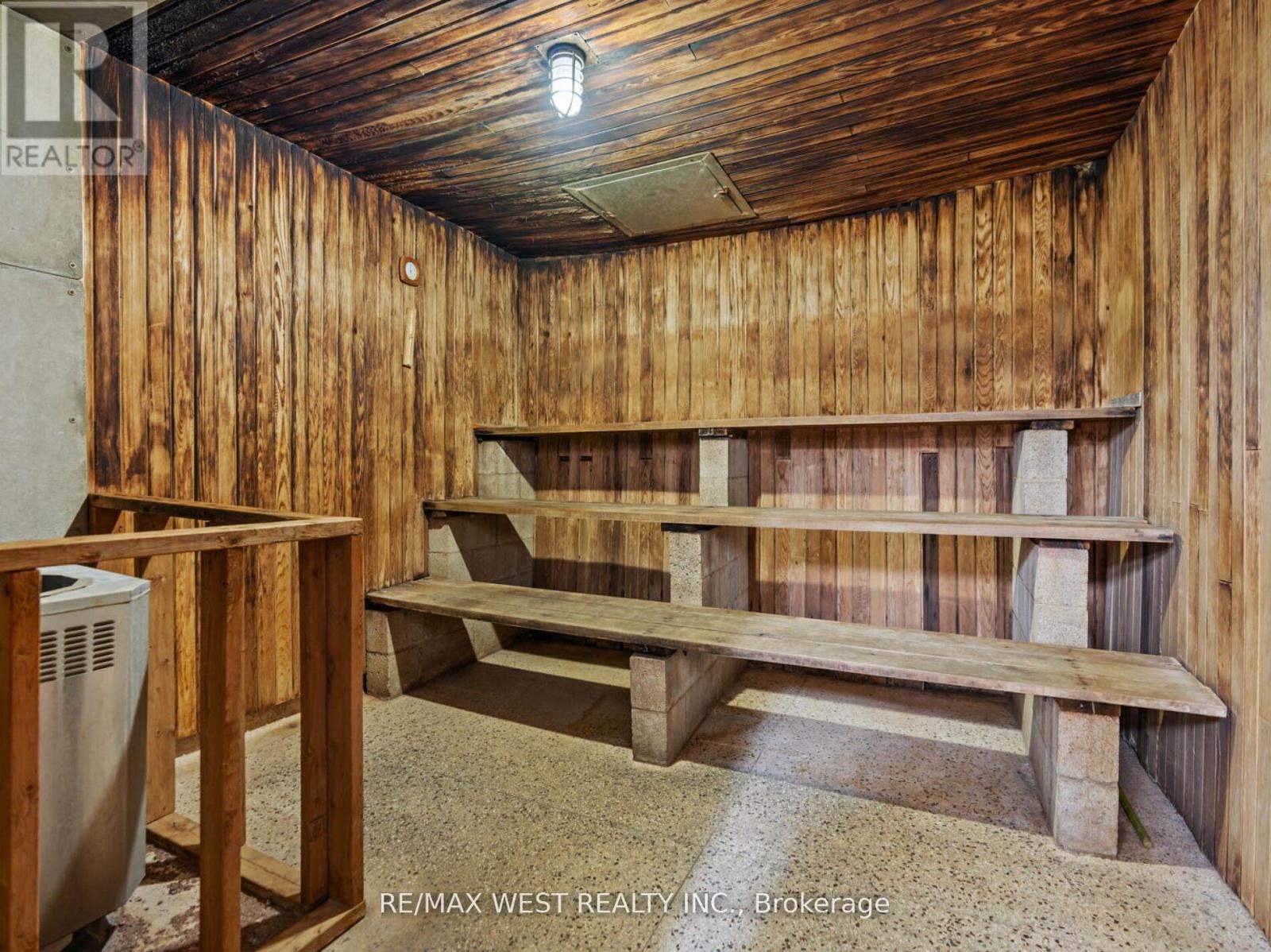 605 - 380 Dixon Road, Toronto, Ontario  M9R 1T3 - Photo 27 - W12845206