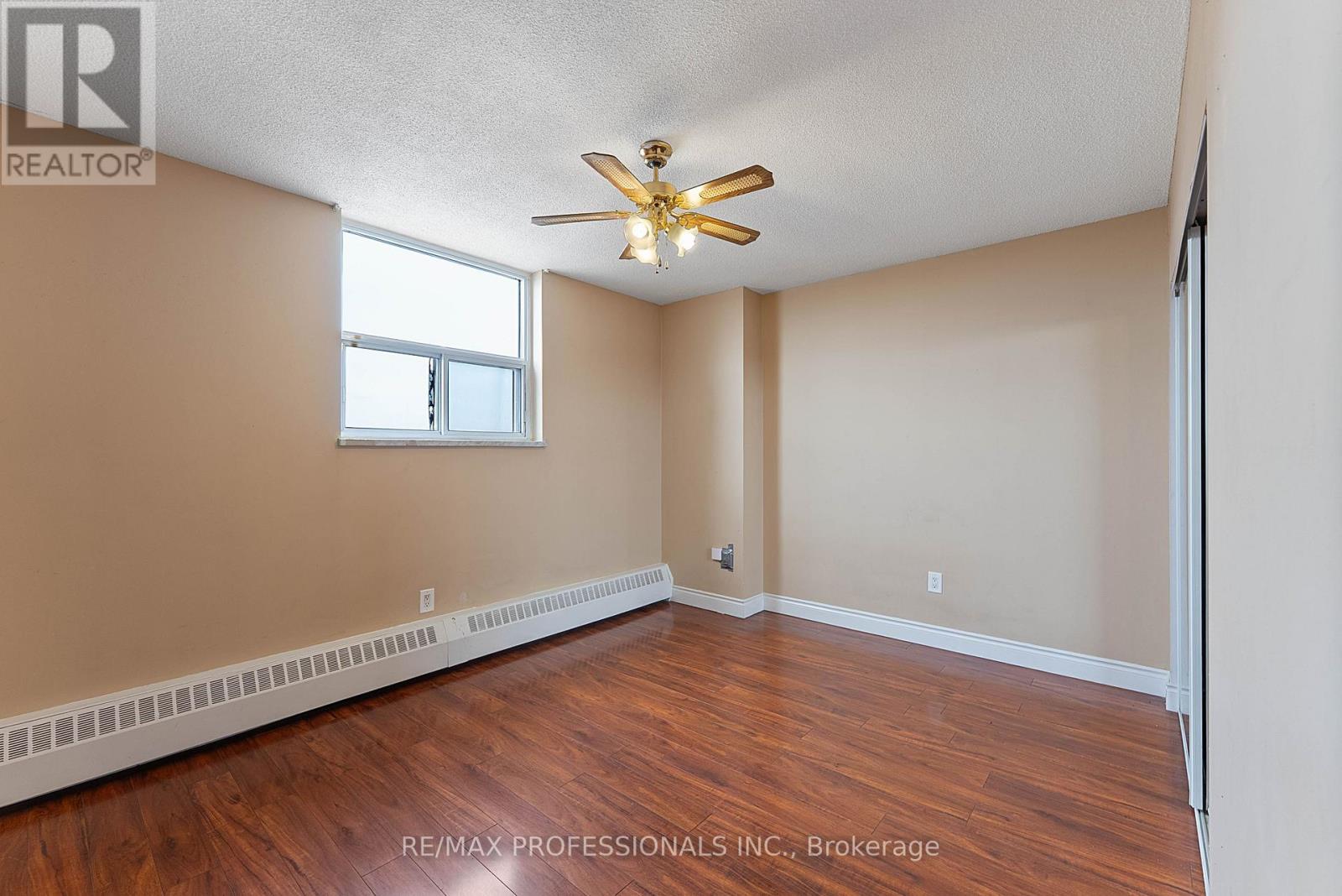 1405 - 390 Dixon Road, Toronto, Ontario  M9R 1T4 - Photo 23 - W12845260