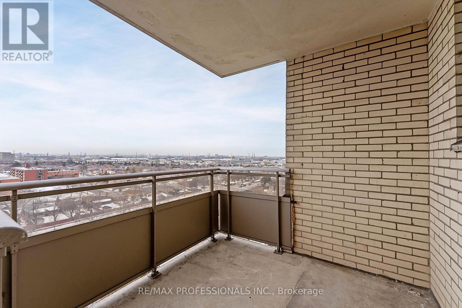 1405 - 390 Dixon Road, Toronto, Ontario  M9R 1T4 - Photo 32 - W12845260