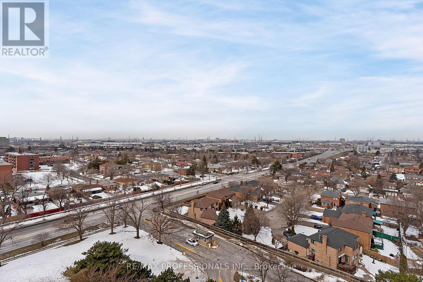 1405 - 390 Dixon Road, Toronto, Ontario  M9R 1T4 - Photo 37 - W12845260