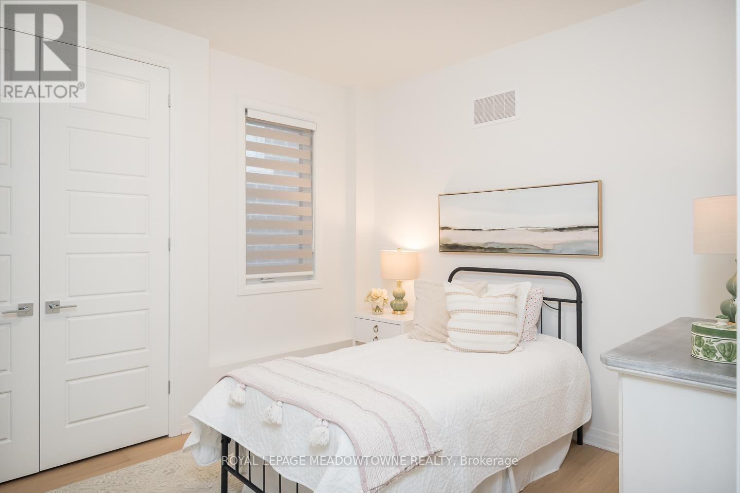 1281 Muskoka Heights, Milton, Ontario  L9E 1Z1 - Photo 34 - W12845262