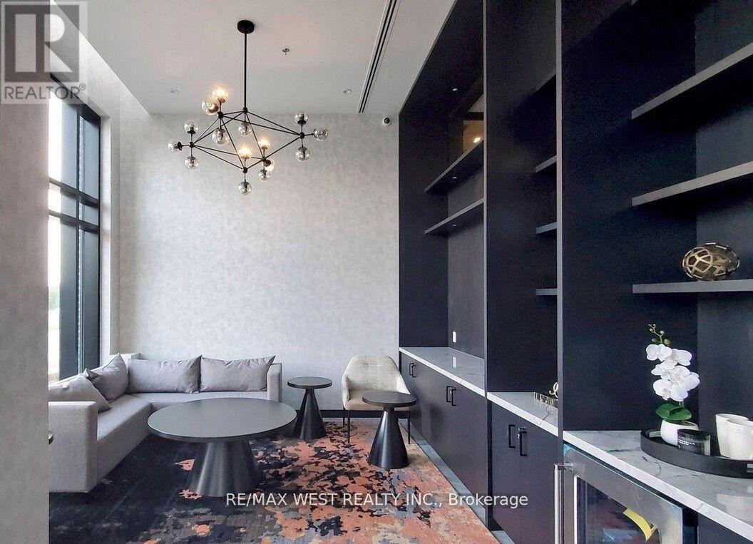 319 - 3005 Pine Glen Road, Oakville, Ontario  L6M 5P5 - Photo 4 - W12845282