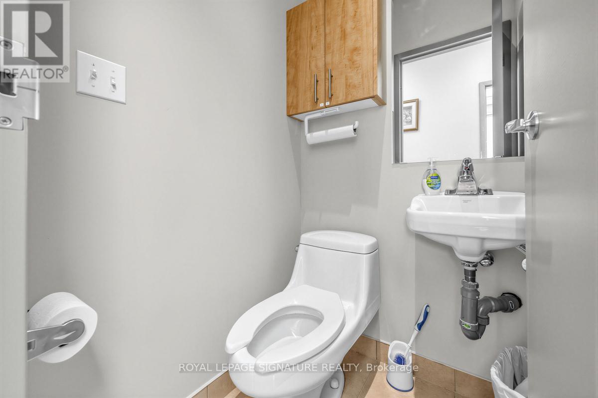 201 - 100 Pertosa Drive, Brampton, Ontario  L6X 0H9 - Photo 20 - W12845286