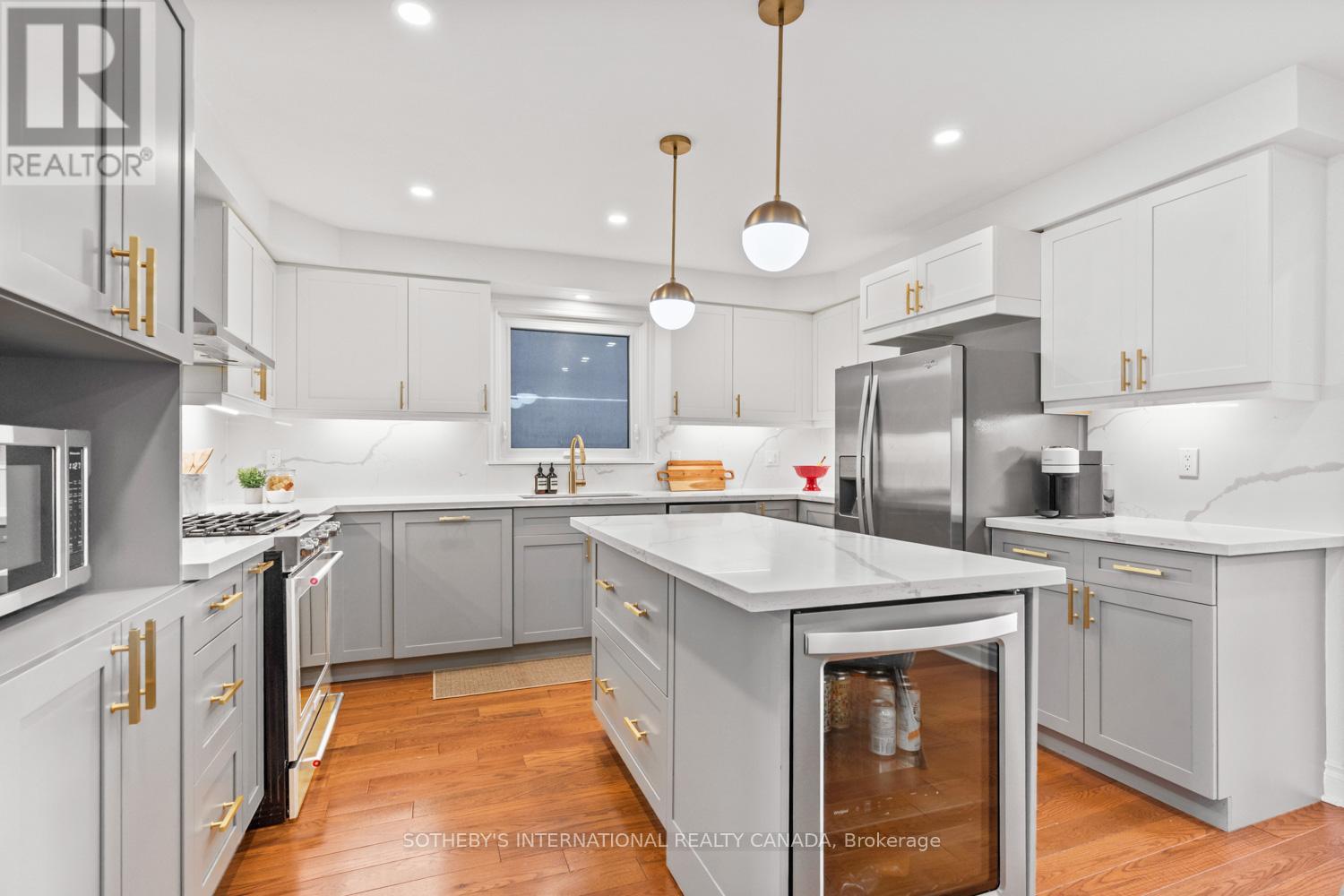 15a Schell Avenue, Toronto, Ontario  M6E 2S7 - Photo 13 - W12845328