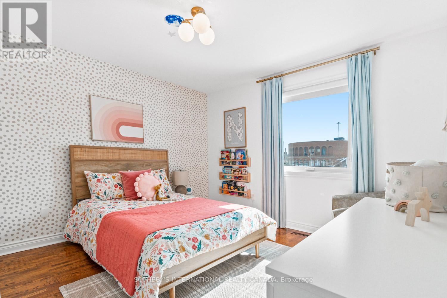 15a Schell Avenue, Toronto, Ontario  M6E 2S7 - Photo 7 - W12845328