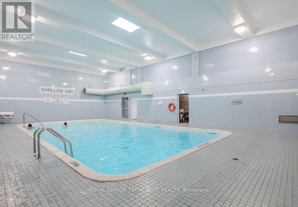 2212 - 155 Marlee Avenue, Toronto, Ontario  M6B 4B5 - Photo 26 - W12845372