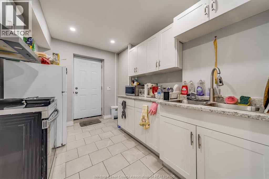 658 Tournier, Windsor, Ontario  N9C 3H2 - Photo 8 - 26004571
