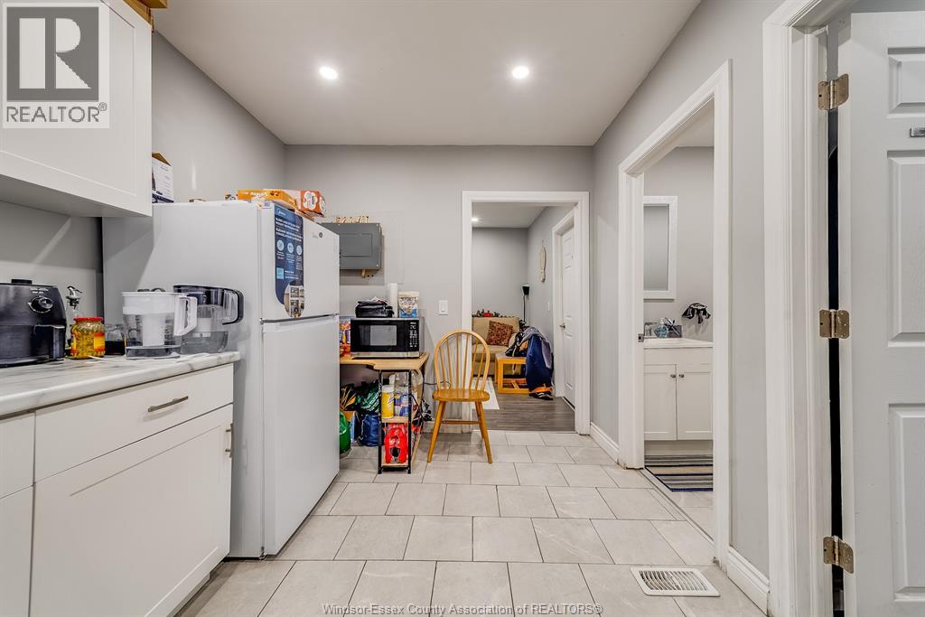658 Tournier, Windsor, Ontario N9C 3H2 - Photo 21 - 26004577