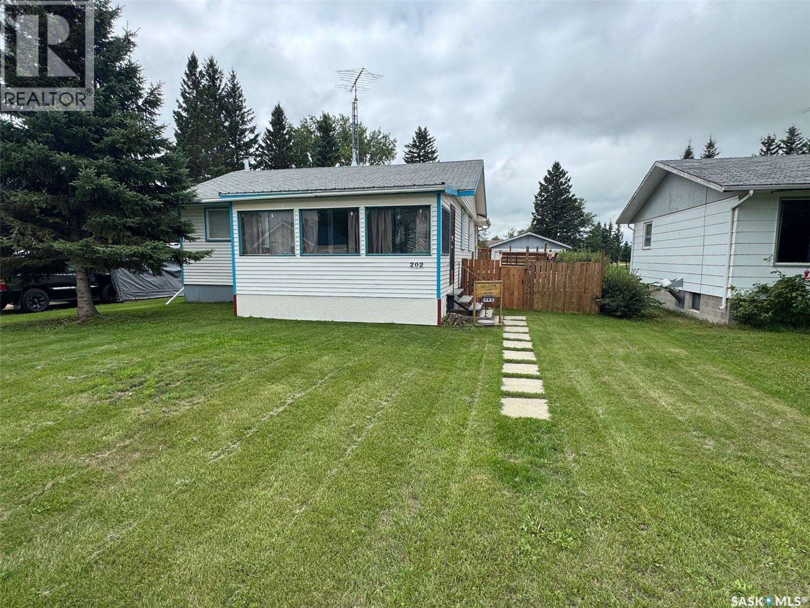 202 2nd AVENUE, spalding, Saskatchewan