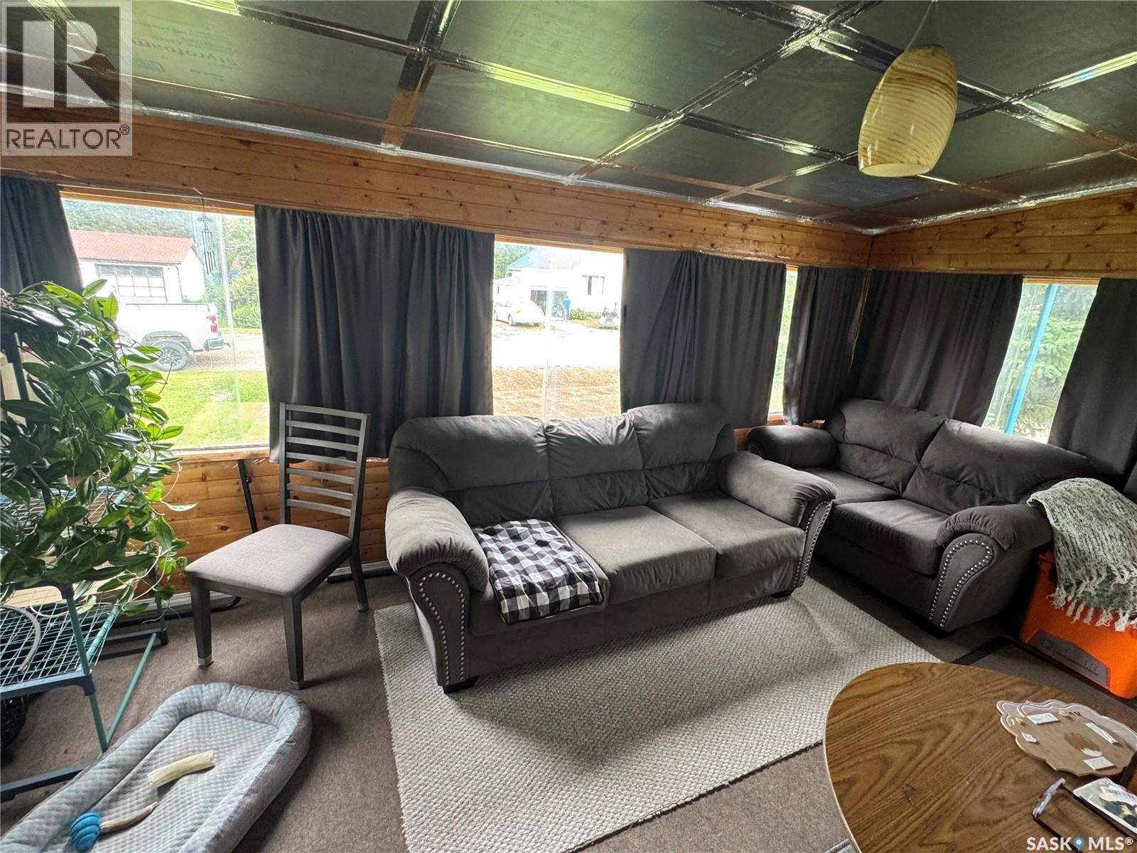 202 2nd Avenue, Spalding, Saskatchewan  S0K 4C0 - Photo 16 - SK029577