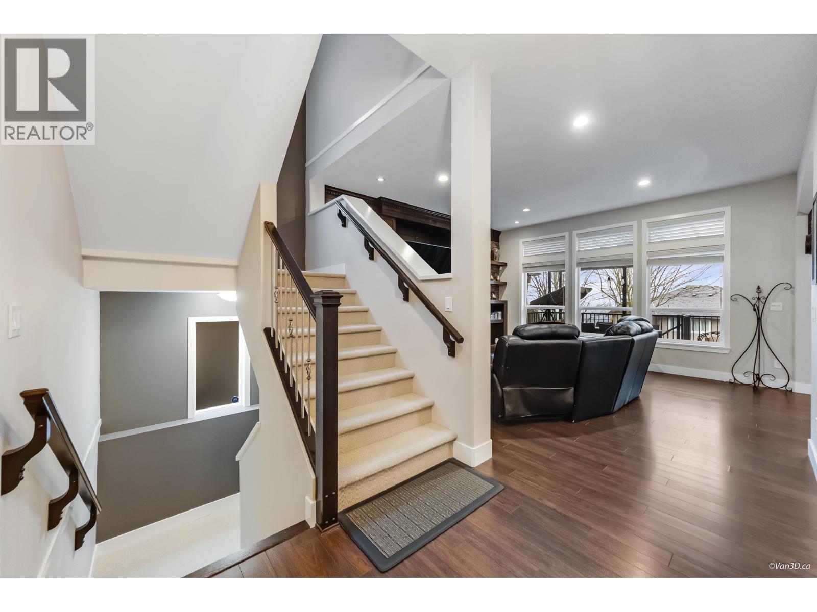 1318 Fifeshire Street, Coquitlam, British Columbia  V3E 0C8 - Photo 12 - R3094685