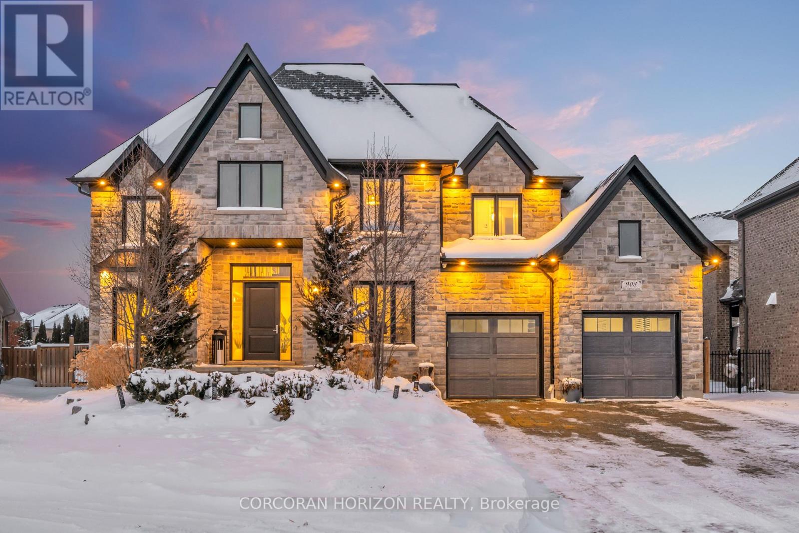 908 FALL HARVEST COURT, Kitchener, Ontario