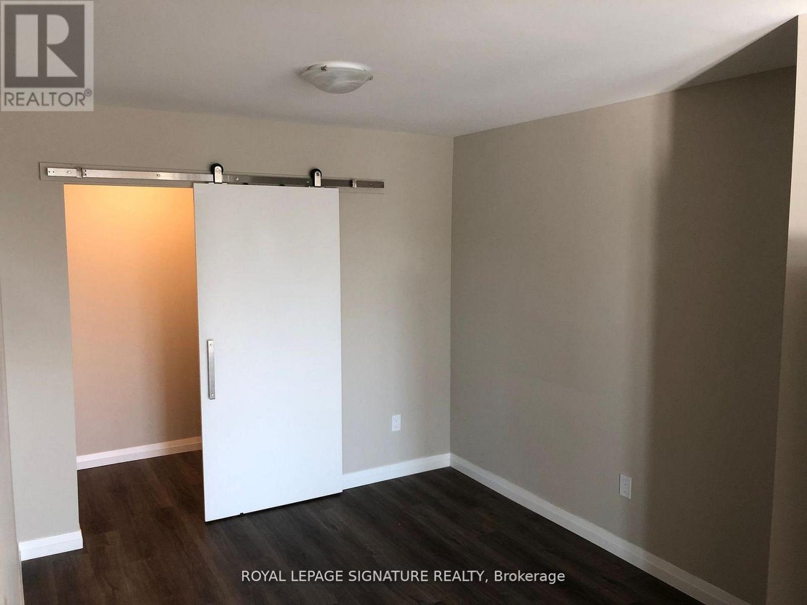 413 - 108 Garment Street, Kitchener, Ontario  N2G 2B3 - Photo 7 - X12845318