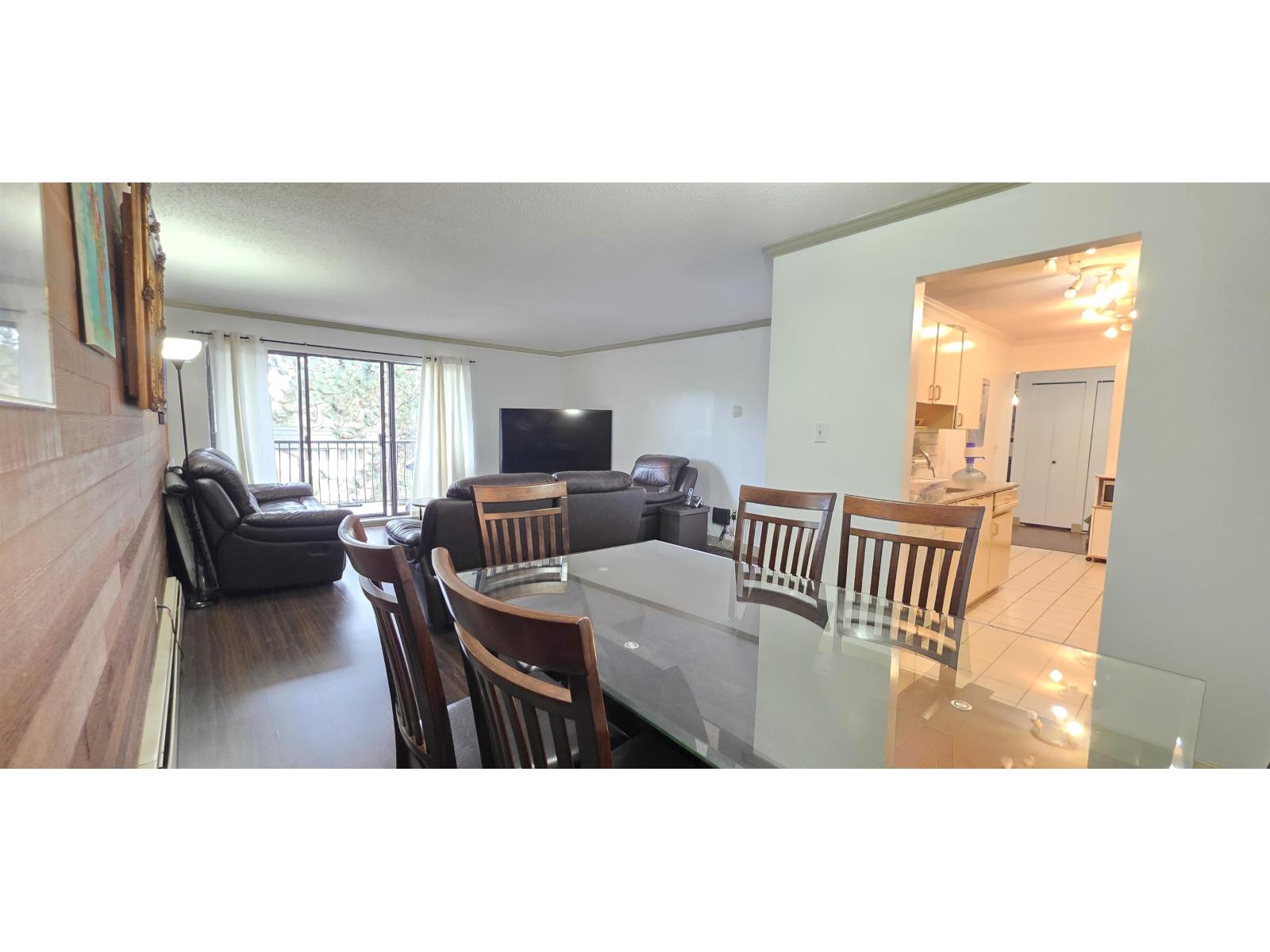 202 7473 140 Street, Surrey, British Columbia  V3W 6G5 - Photo 4 - R3094929