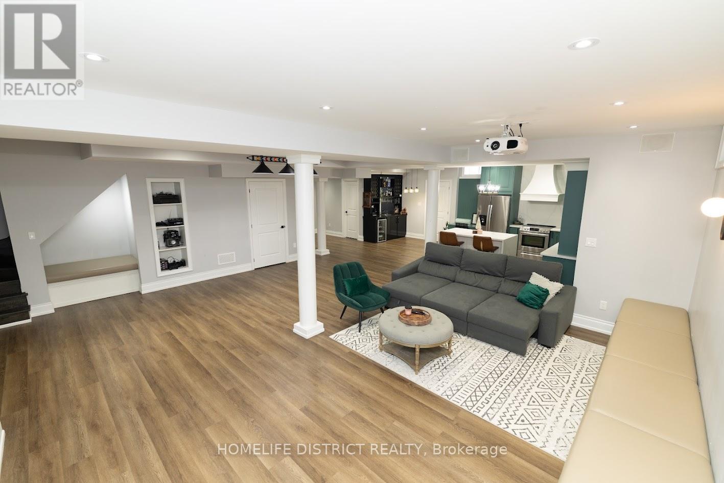 210 Cannes Avenue, Vaughan, Ontario L4H 3X2 - Photo 15 - N12824984