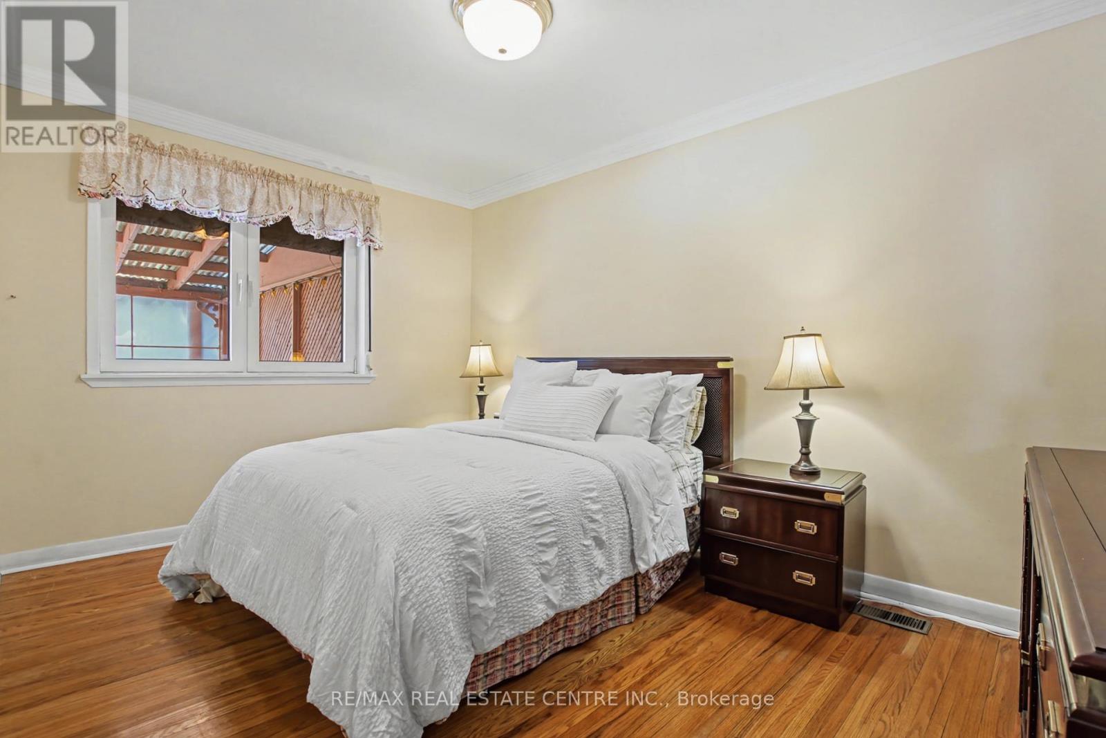 112 Anne Boulevard, Milton, Ontario  L9T 1A3 - Photo 17 - W12837652