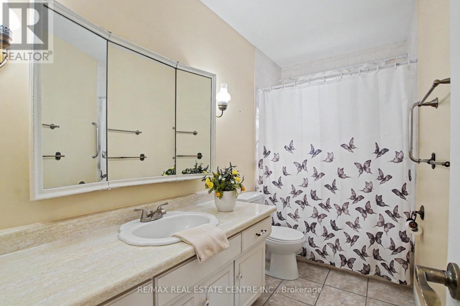 112 Anne Boulevard, Milton, Ontario  L9T 1A3 - Photo 22 - W12837652