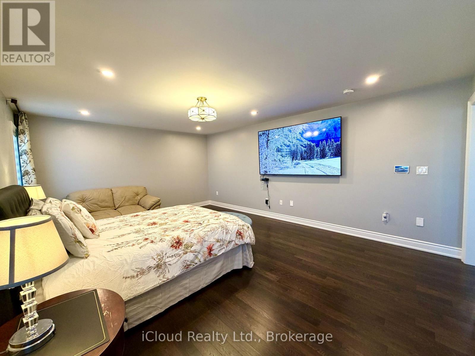 56 Esther Crescent, Thorold, Ontario  L3B 0G2 - Photo 28 - X12450499