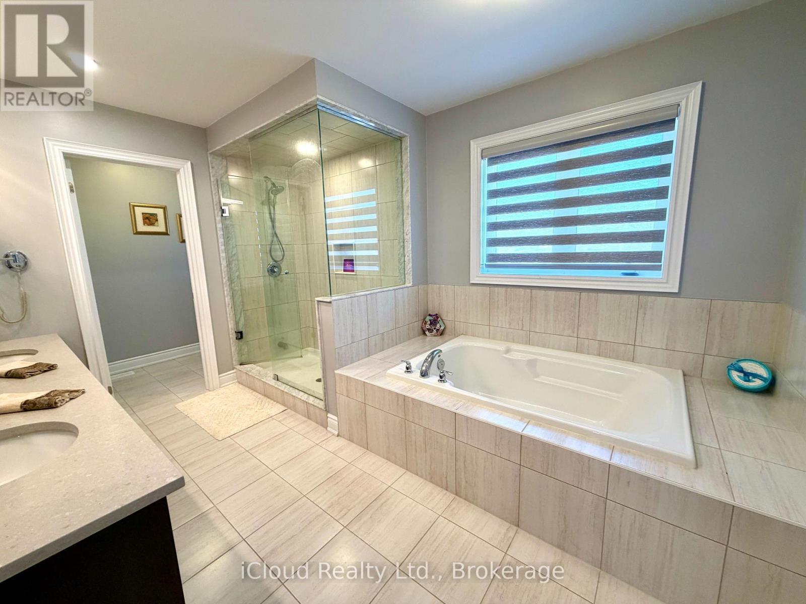 56 Esther Crescent, Thorold, Ontario  L3B 0G2 - Photo 29 - X12450499