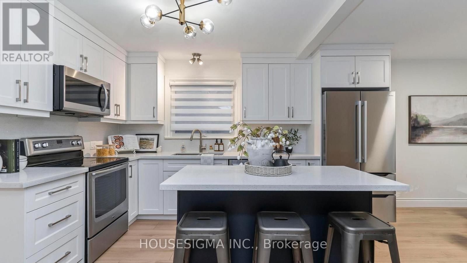 Photo 11 of 44 for 29 Giles Street