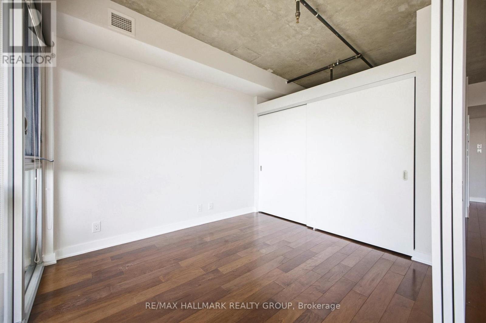 548 - 340 Mcleod Street, Ottawa, Ontario  K2P 1A4 - Photo 14 - X12845442