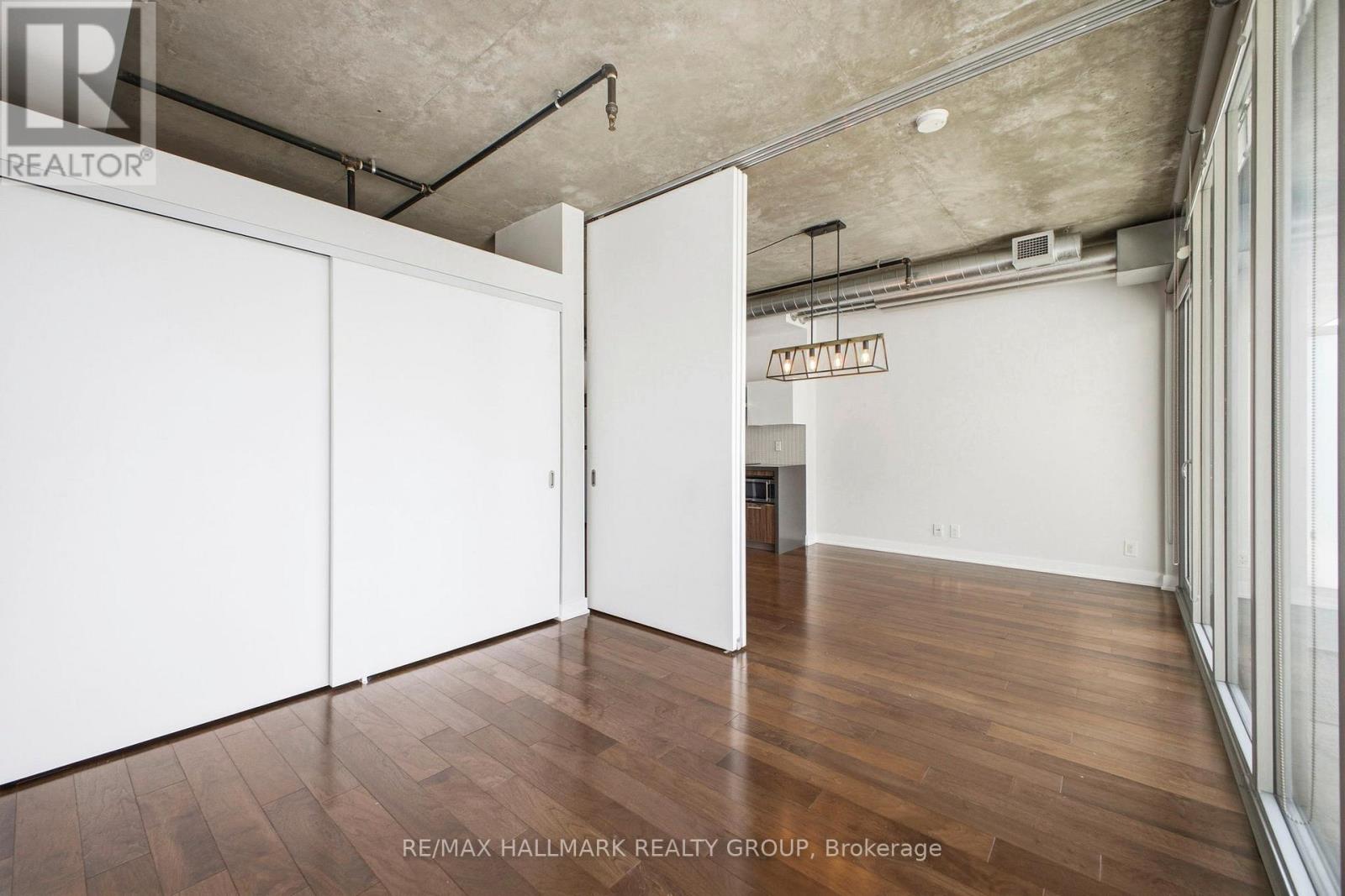 548 - 340 Mcleod Street, Ottawa, Ontario  K2P 1A4 - Photo 15 - X12845442