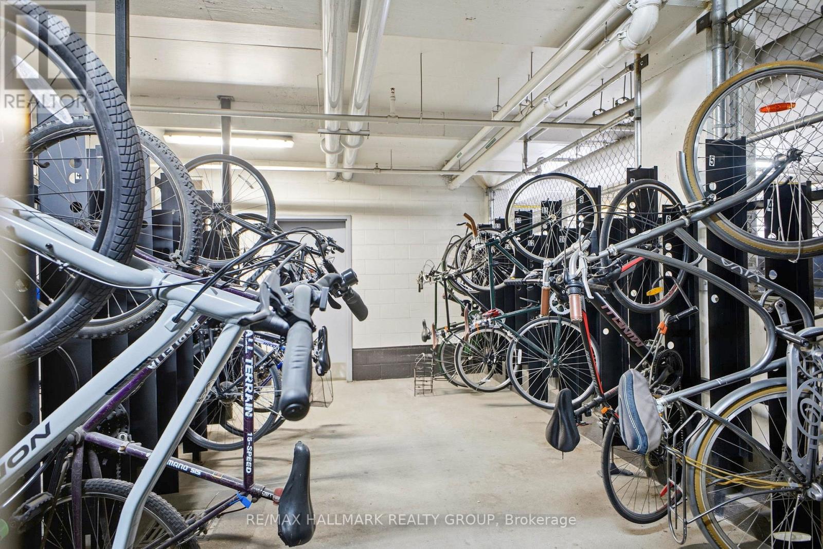 548 - 340 Mcleod Street, Ottawa, Ontario  K2P 1A4 - Photo 25 - X12845442