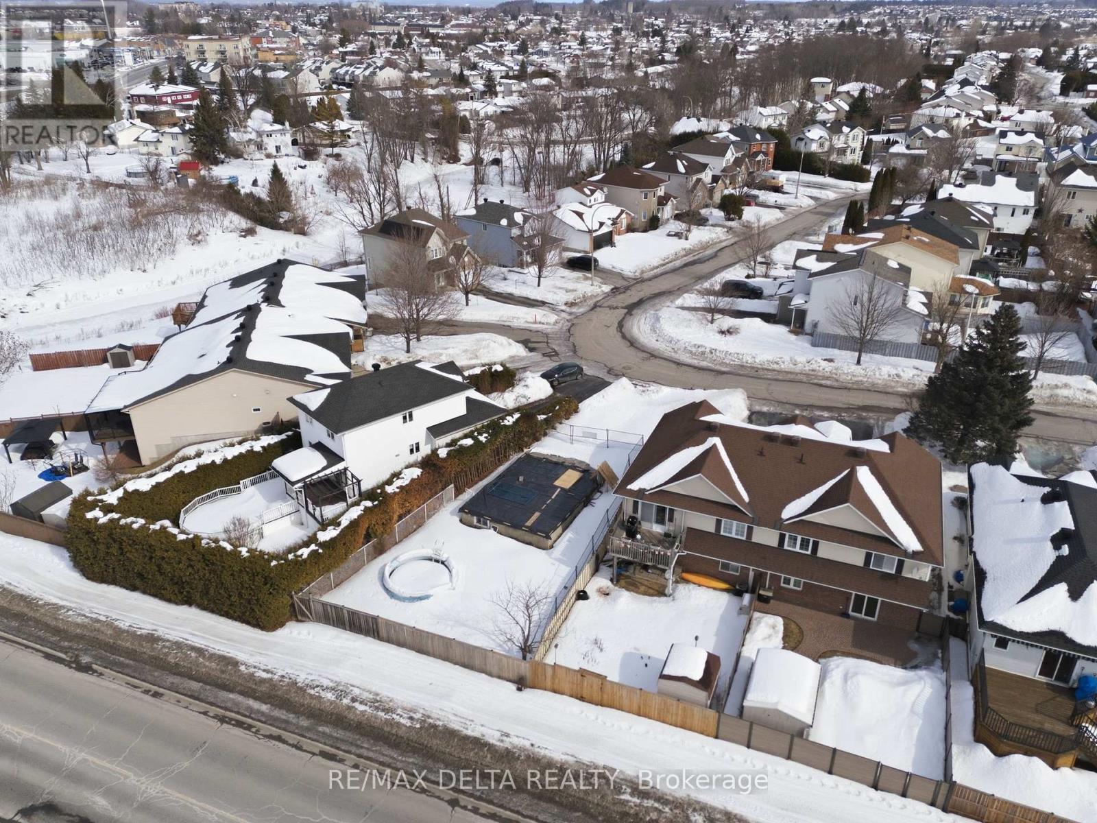 2165 Cecile Crescent, Clarence-Rockland, Ontario  K4K 1S4 - Photo 6 - X12845492