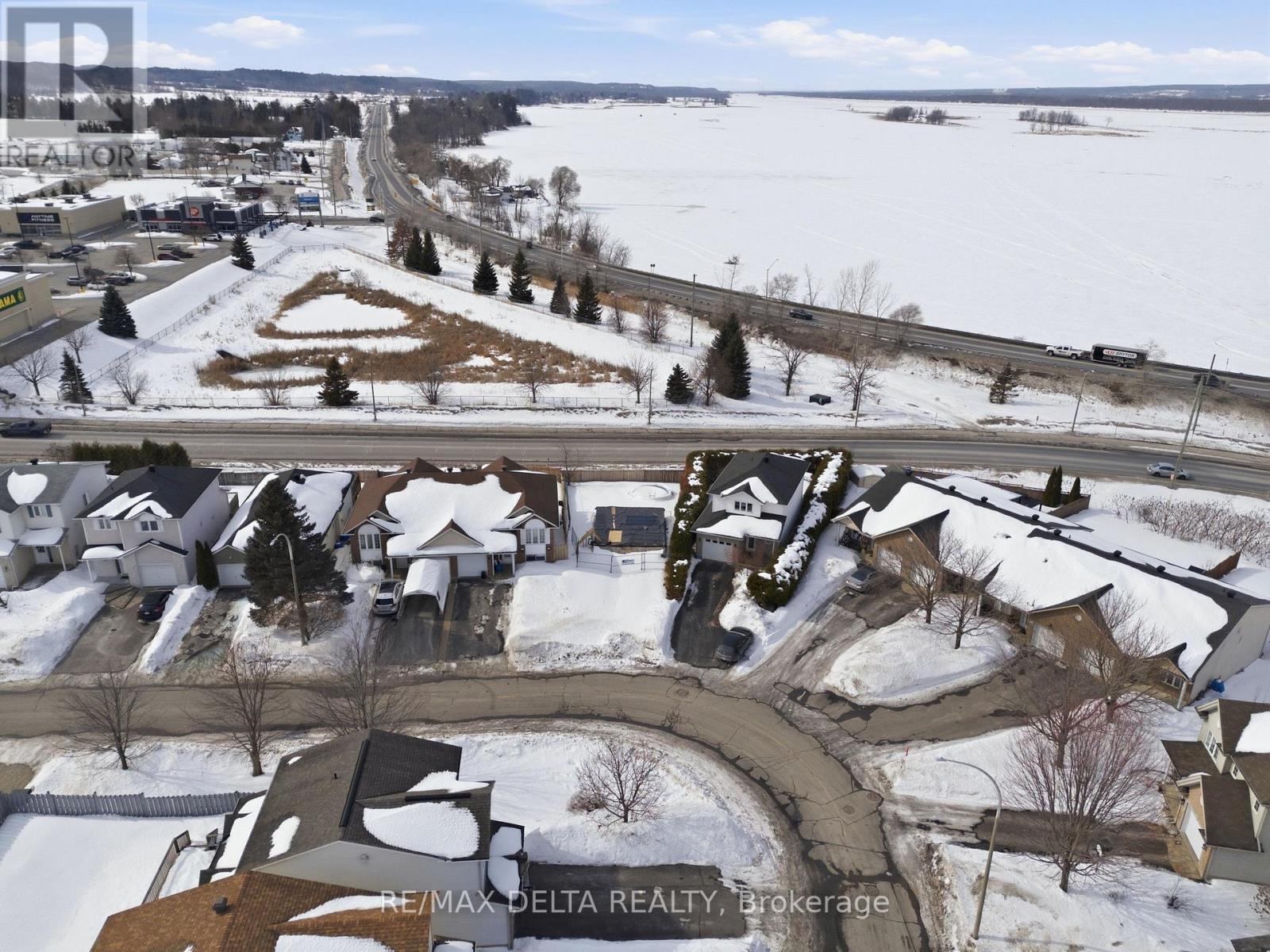 2165 Cecile Crescent, Clarence-Rockland, Ontario  K4K 1S4 - Photo 8 - X12845492