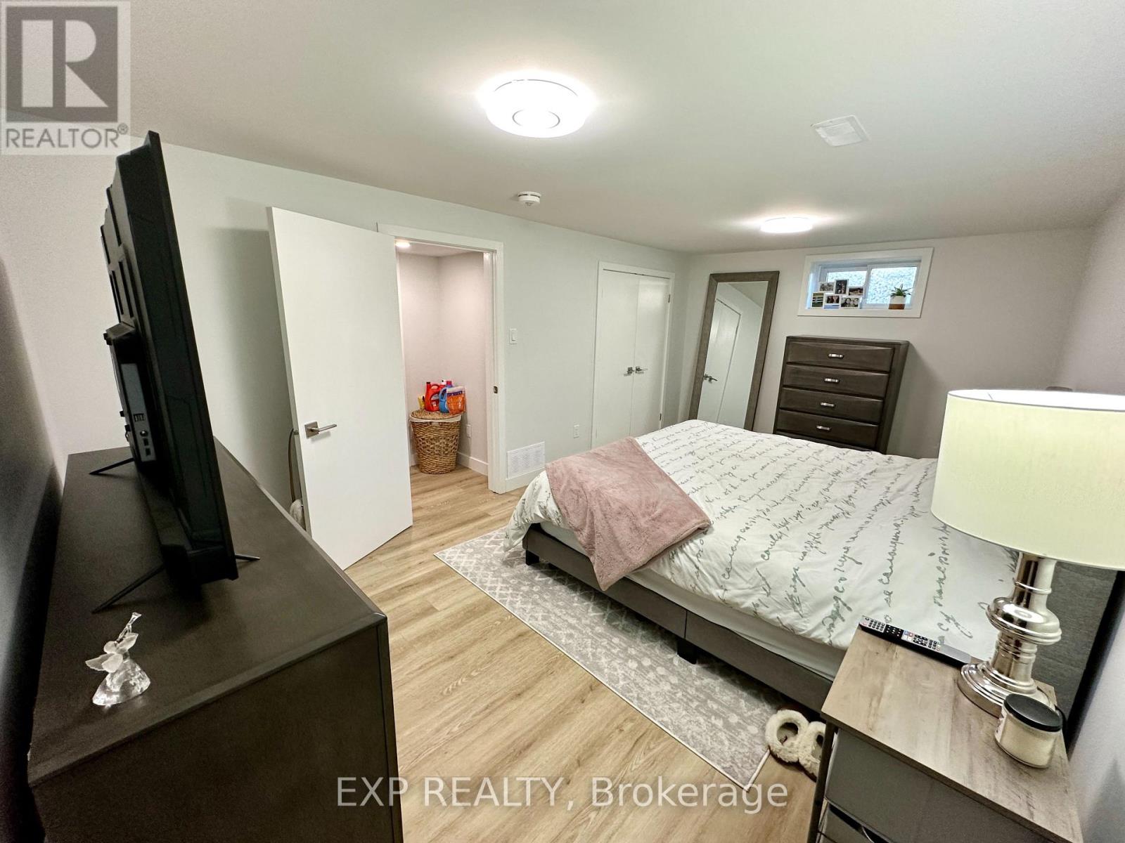 B - 44 Sherry Lane, Ottawa, Ontario  K2G 3L8 - Photo 13 - X12845494