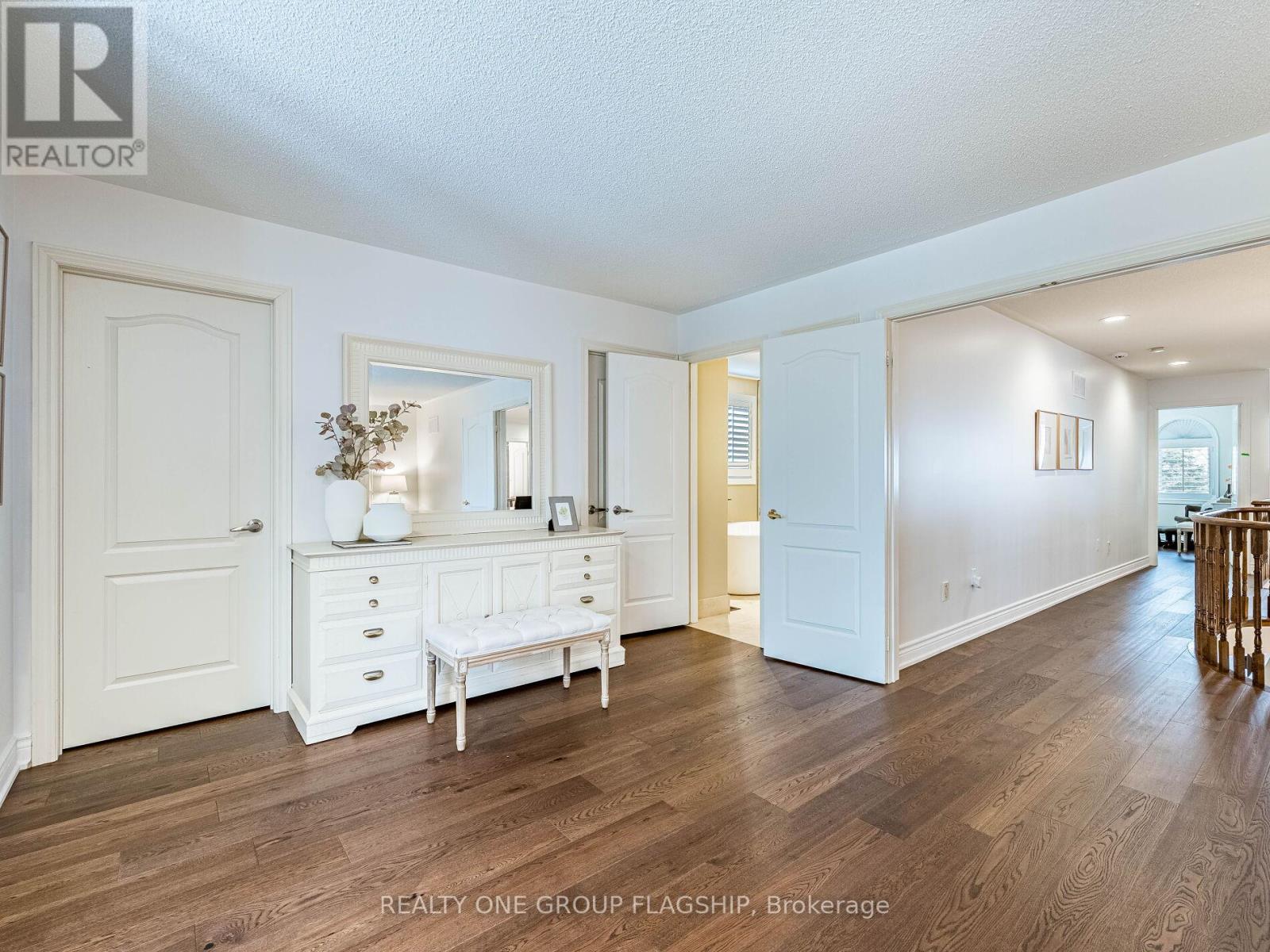 5290 Hilton Court, Mississauga, Ontario  L5M 5B5 - Photo 37 - W12779020