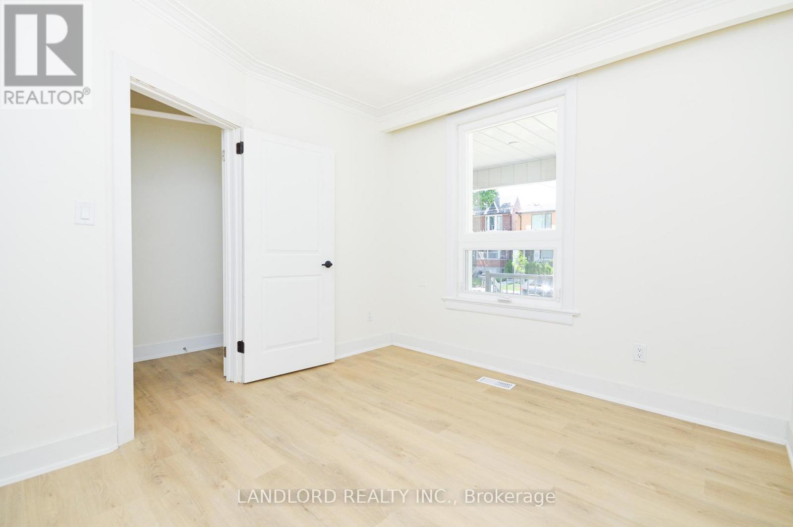 Main - 107 Nairn Avenue, Toronto, Ontario  M6E 4G9 - Photo 6 - W12798012