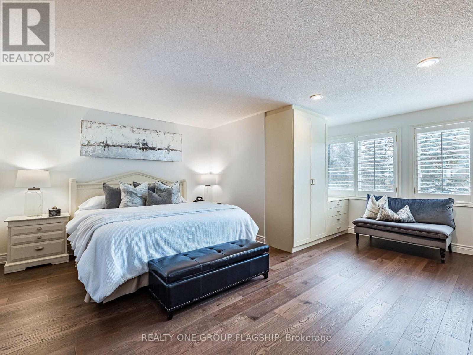 5290 Hilton Court, Mississauga, Ontario  L5M 5B5 - Photo 28 - W12779020