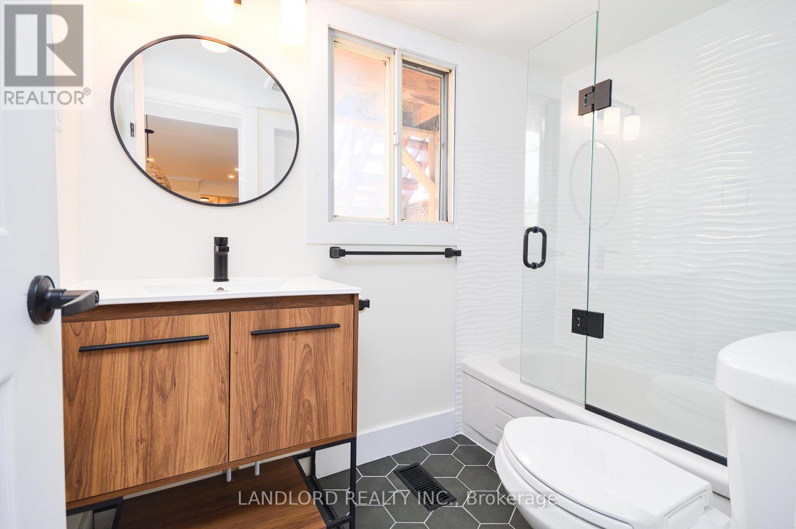 Main - 107 Nairn Avenue, Toronto, Ontario  M6E 4G9 - Photo 4 - W12798012