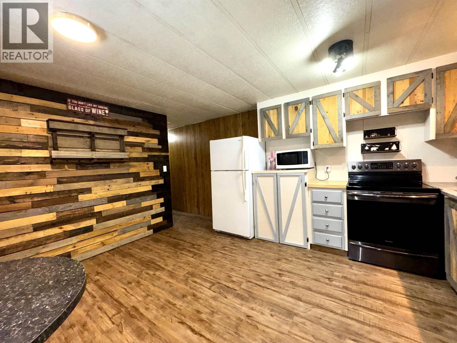 542 Kemp Road, Williams Lake, British Columbia  V2G 5B4 - Photo 12 - R3085342