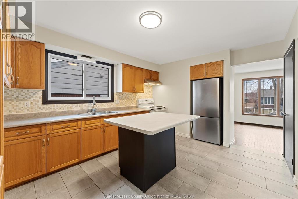 3774 Myrtle, Windsor, Ontario N9C 2C8 - Photo 10 - 26004513