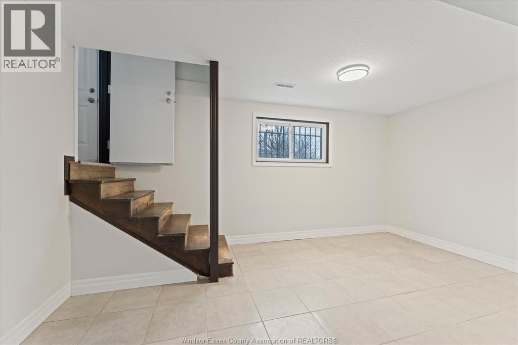 3774 Myrtle, Windsor, Ontario N9C 2C8 - Photo 21 - 26004513