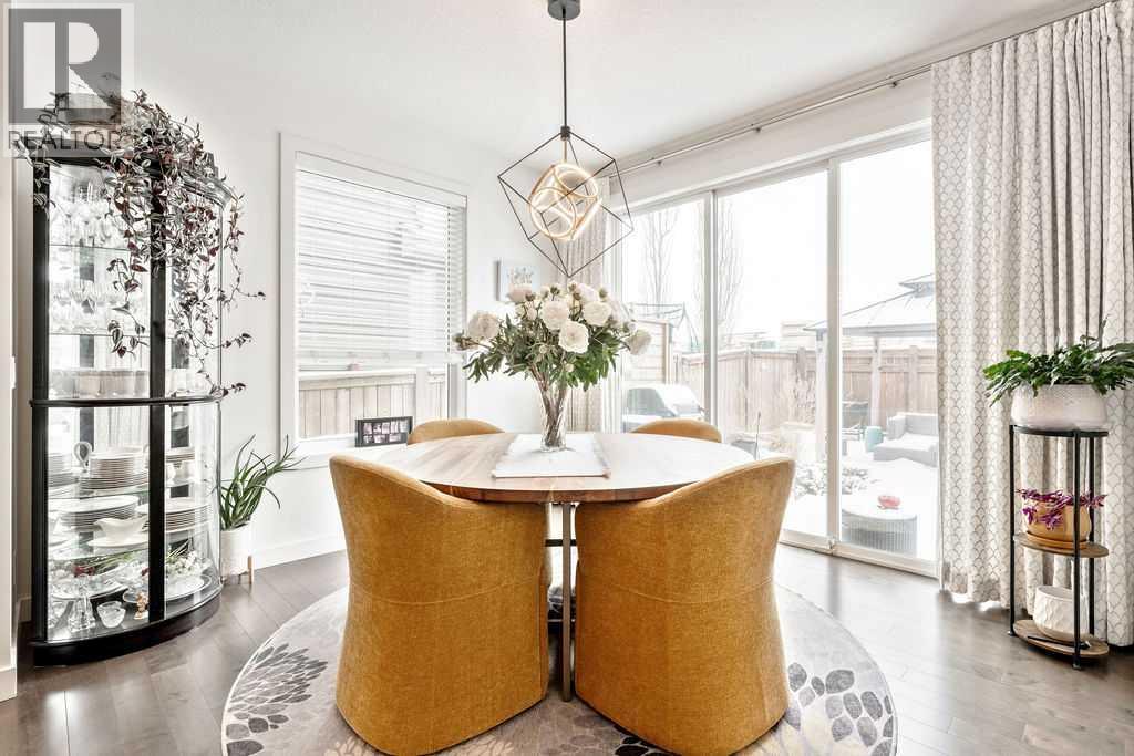 87 Mount Rae Heights, Okotoks, Alberta  T1S 1R1 - Photo 12 - A2290100