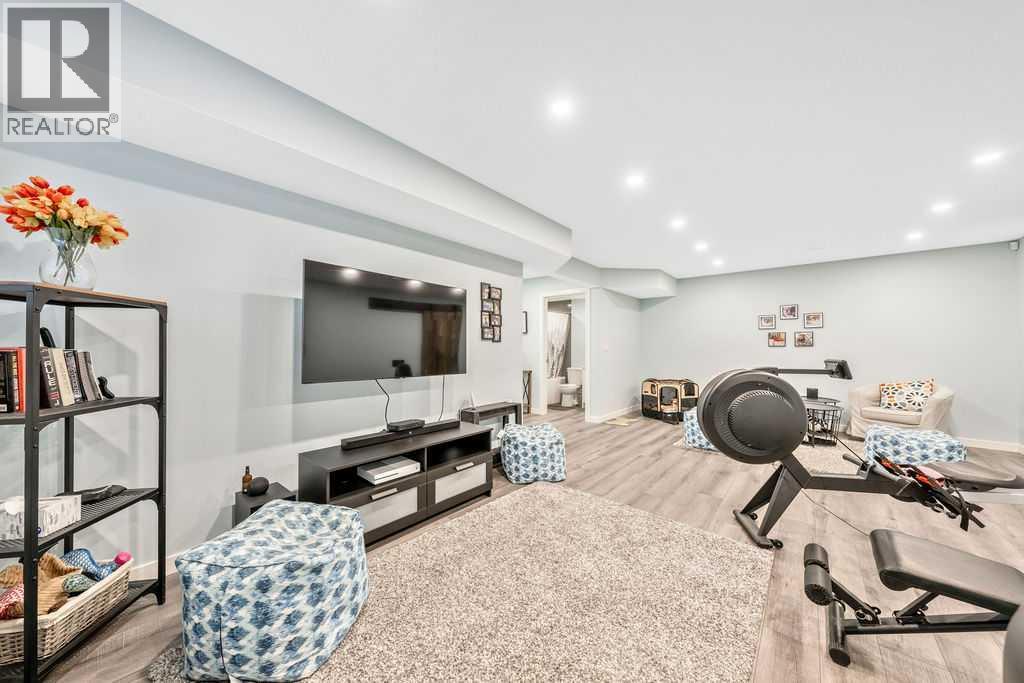 87 Mount Rae Heights, Okotoks, Alberta  T1S 1R1 - Photo 37 - A2290100