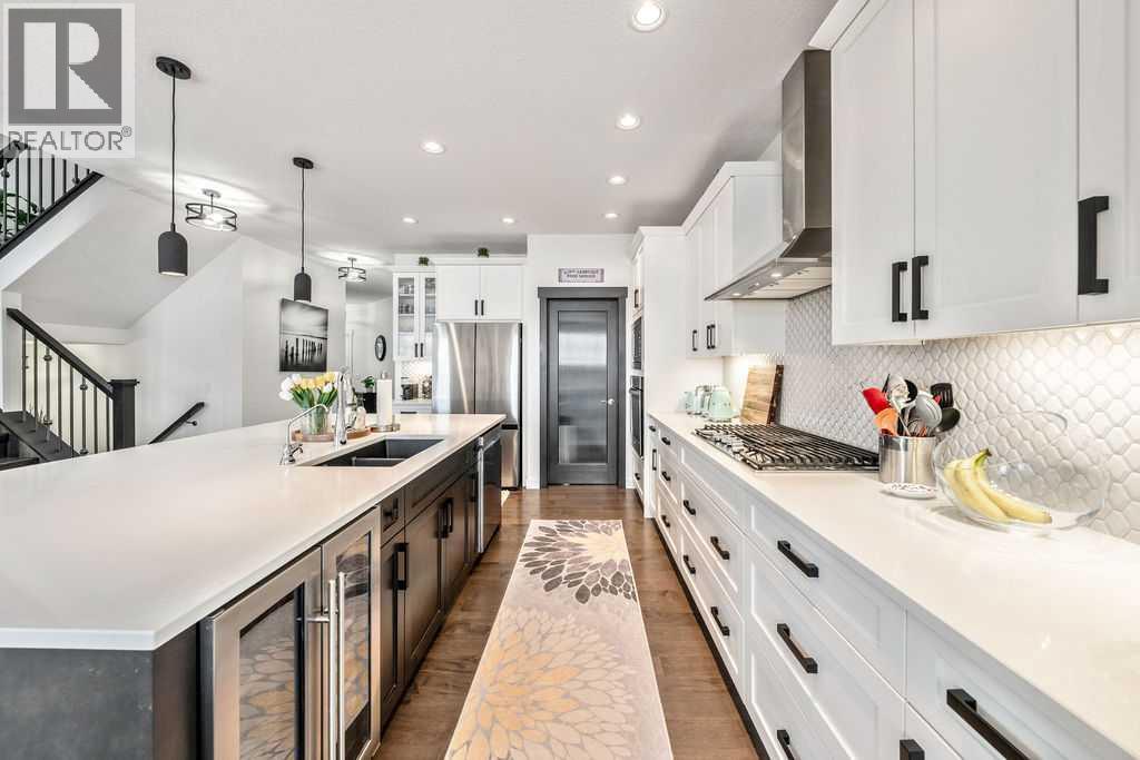 87 Mount Rae Heights, Okotoks, Alberta  T1S 1R1 - Photo 8 - A2290100