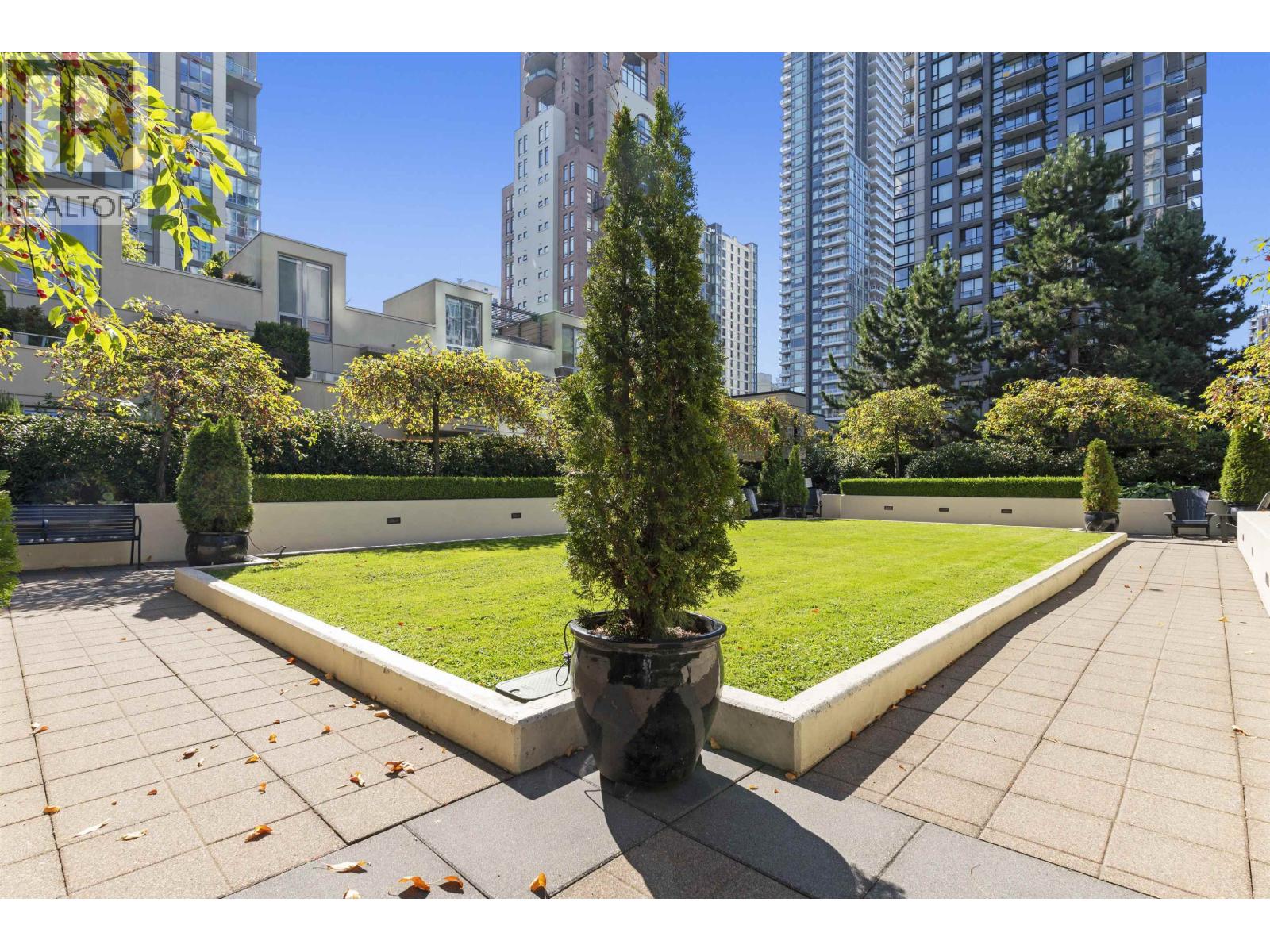 1237 Richards Street, Vancouver, British Columbia  V6B 3G3 - Photo 24 - R3096046