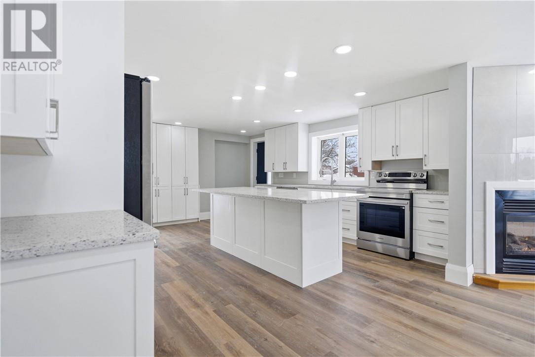 3643 Errington Street, Chelmsford, Ontario  P0M 1L0 - Photo 5 - 2126676