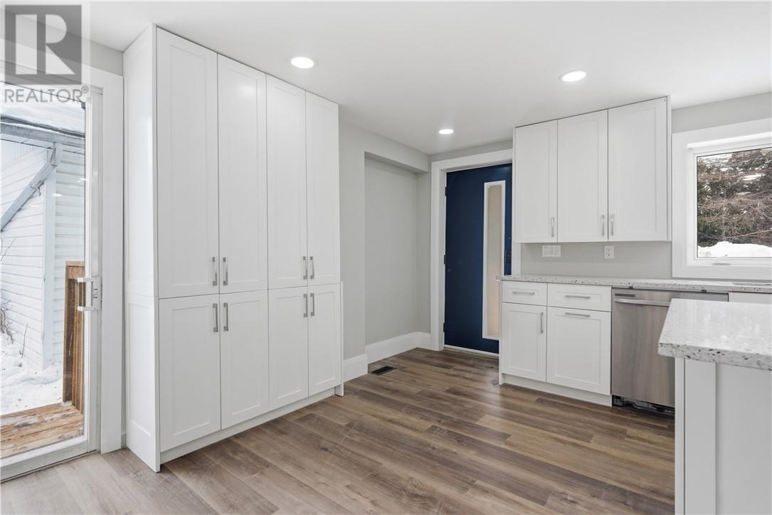 3643 Errington Street, Chelmsford, Ontario  P0M 1L0 - Photo 6 - 2126676