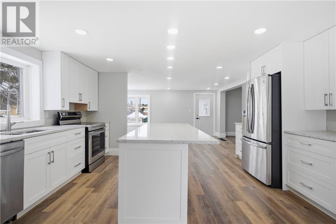 3643 Errington Street, Chelmsford, Ontario  P0M 1L0 - Photo 8 - 2126676