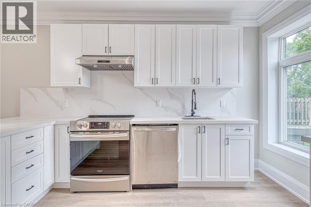 86 Wellington Street S Unit# 2, Hamilton, Ontario  L8N 2R2 - Photo 3 - 40809275