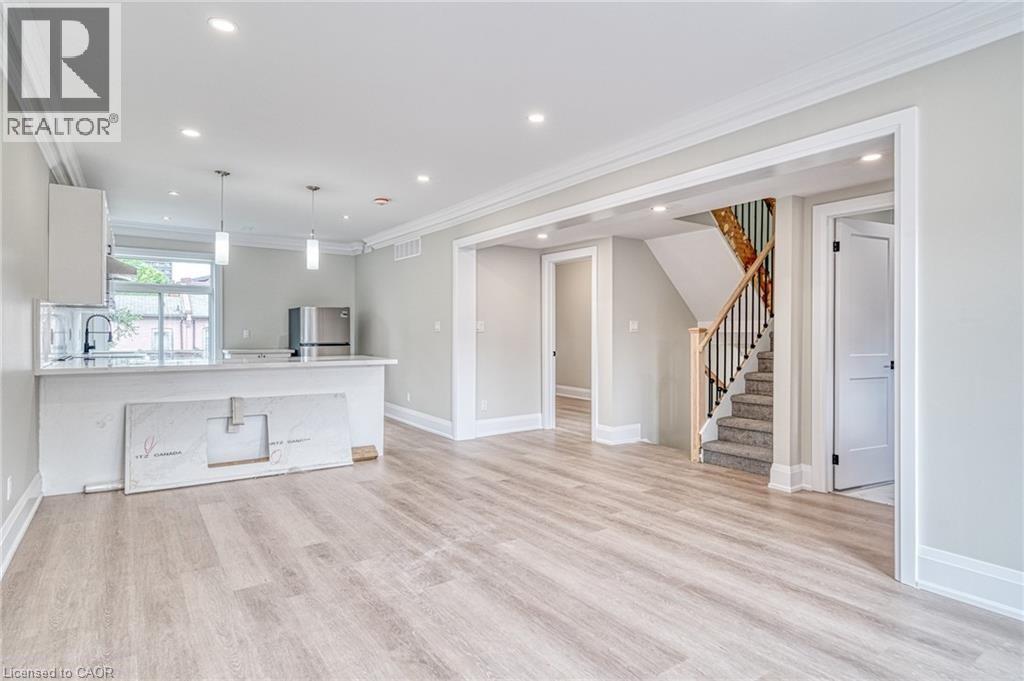 86 Wellington Street S Unit# 2, Hamilton, Ontario  L8N 2R2 - Photo 7 - 40809275