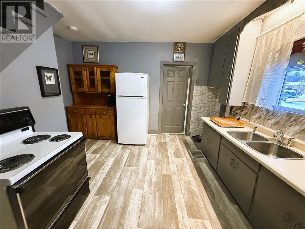 110 Lansdowne Street, Cartier, Ontario  P0M 1J0 - Photo 12 - 2126658