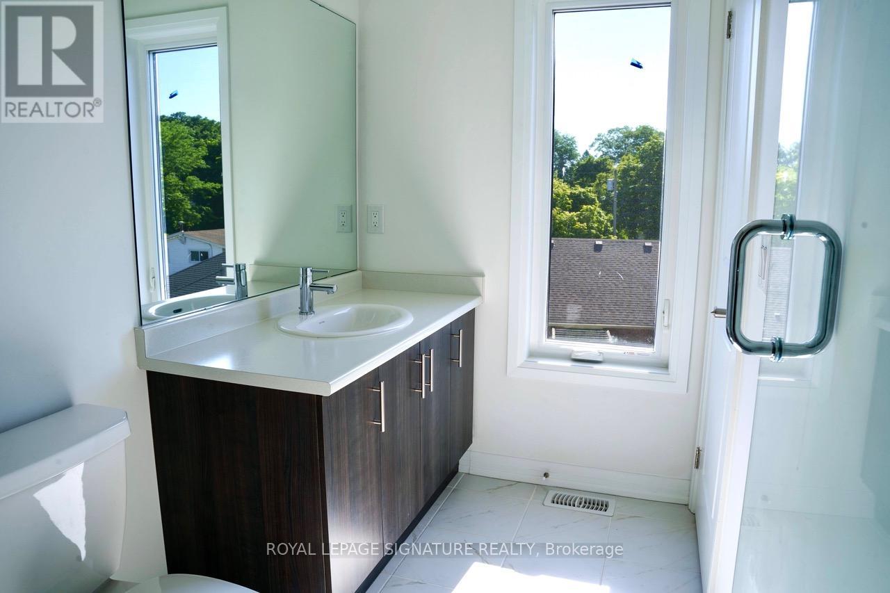 75 Sidney Rose Common, St. Catharines, Ontario  L2T 0B3 - Photo 12 - X12843080